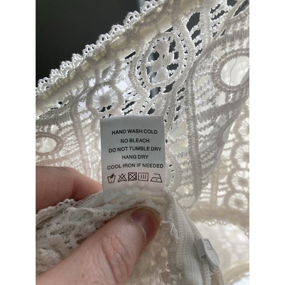 Super Down White Lace Festival Boho Beach Crop Top Tie Front Bralette Size M - Picture 7 of 7